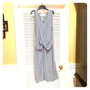 Catherine’s blue and white dress size 4x